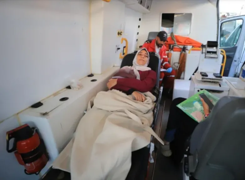 موت على قوائم الانتظار.. معاناة المرضى في غزة تتفاقم و900 ضحية بسبب تأخر الإجلاء الطبي