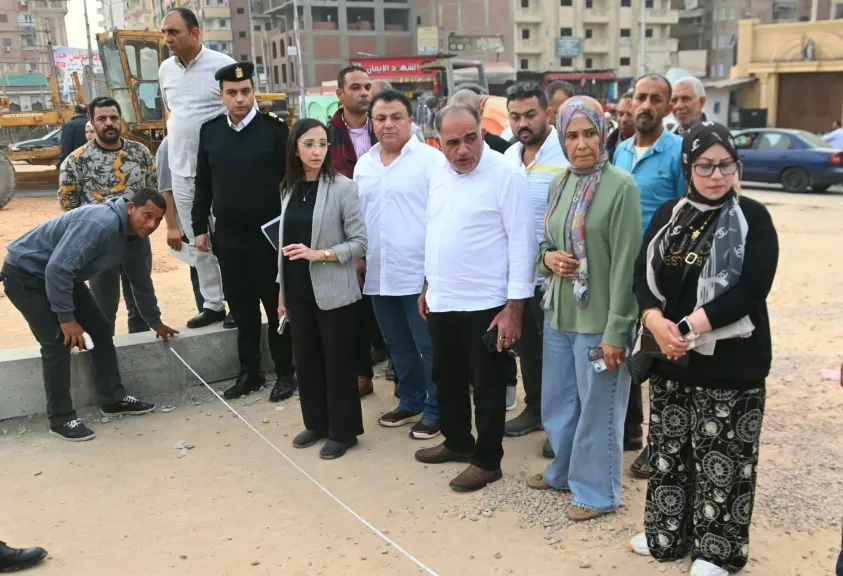 محافظ البحيرة تتفقد أعمال تطوير ميدان المحطة بدمنهور