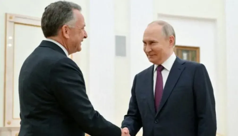 ستيف ويتكوف يفك شفرات ترامب داخل الكرملين.. الوصفة السرية لإنهاء حرب أوكرانيا وروسيا