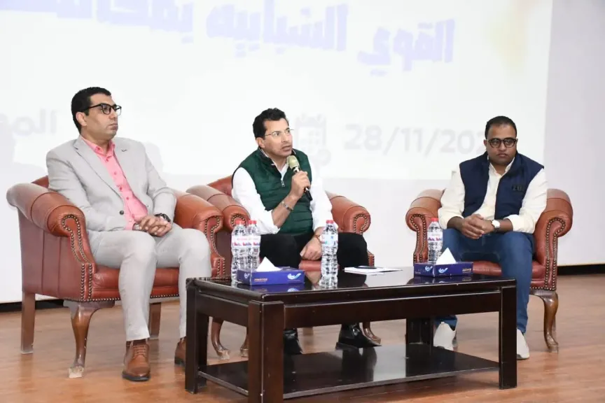 وزير الشباب والرياضة يلتقي بالقوى الشبابية في الأقصر: منصة وطنية لتمكين الشباب وتبادل الرؤى التنموية