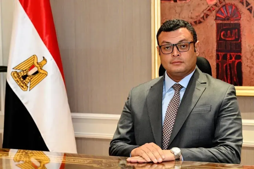 وزير الإسكان يُصدر أكبر حركة تنقلات لنواب رؤساء أجهزة المدن الجديدة.. 31 قرارًا لتمكين الشباب ودفع التنمية