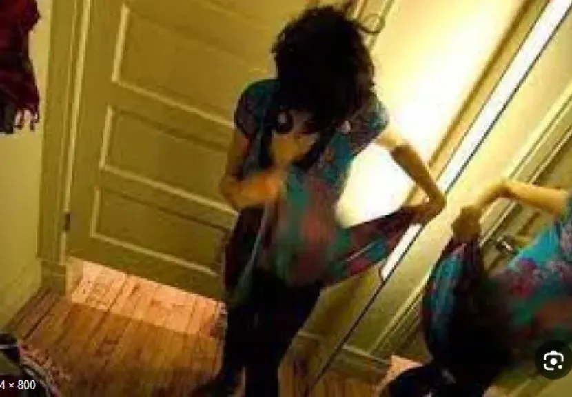 فضيحة داخل غرفة الملابس بالمنصورة.. ضبط ترزي يصوّر الفتيات سرًا والتنبيه إلى خطورة غياب الرقابة