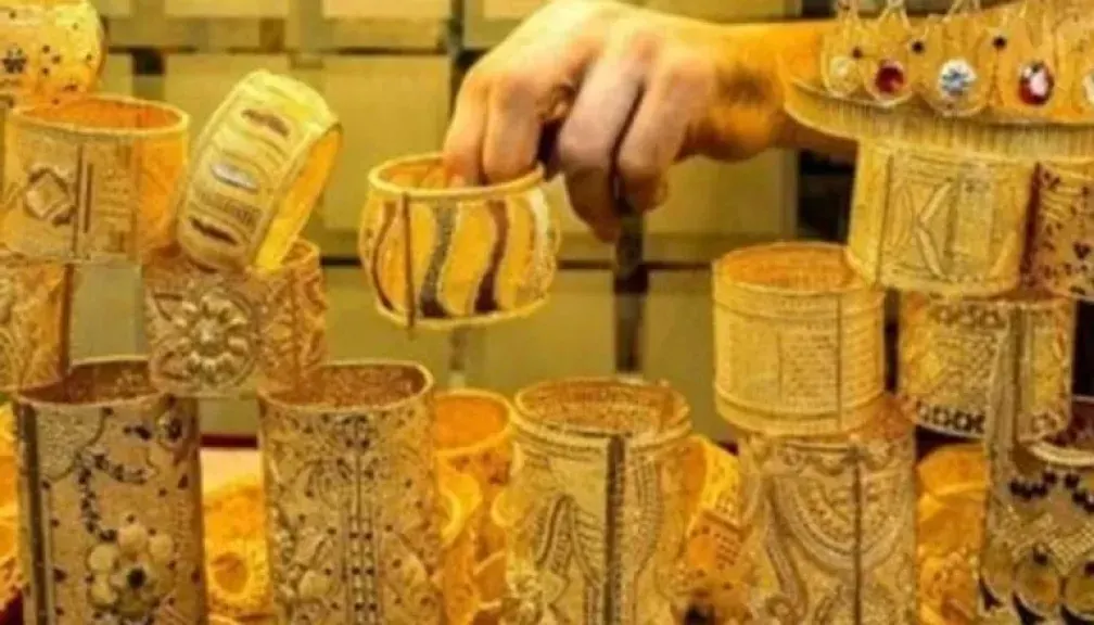 سعر مثقال الذهب في العراق اليوم الأربعاء 10 ديسمبر 2025.. تراجع طفيف رغم استقرار الأسواق العالمية (1) سعر مثقال الذهب في العراق اليوم الأربعاء 10 ديسمبر 2025.. تراجع طفيف رغم استقرار الأسواق العالمية (1)