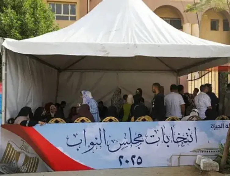 الأحزاب الكبرى خارج المنافسة.. الشارع المصري يوجّه ”صفعة انتخابية” غير مسبوقة في إعادة انتخابات مجلس النواب