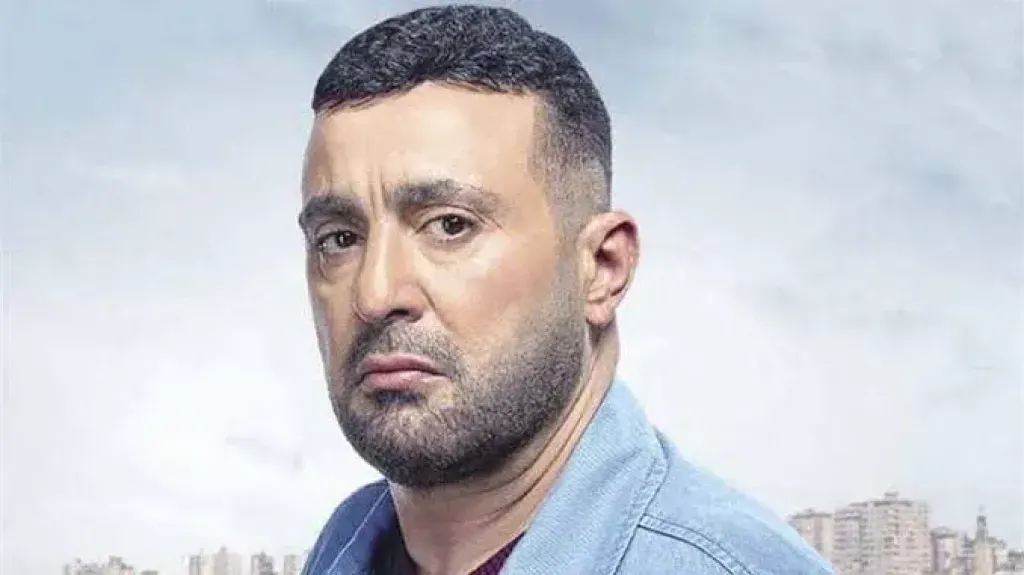 أحمد السقا يرد على الهجوم بعد دعمه لمحمد صلاح: “أرموني في الزبالة”