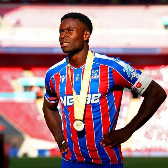 مانشستر سيتي يهدد طموح ليفربول في الميركاتو الصيفي.. صراع أوروبي على مدافع إنجلترا مارك غويهي