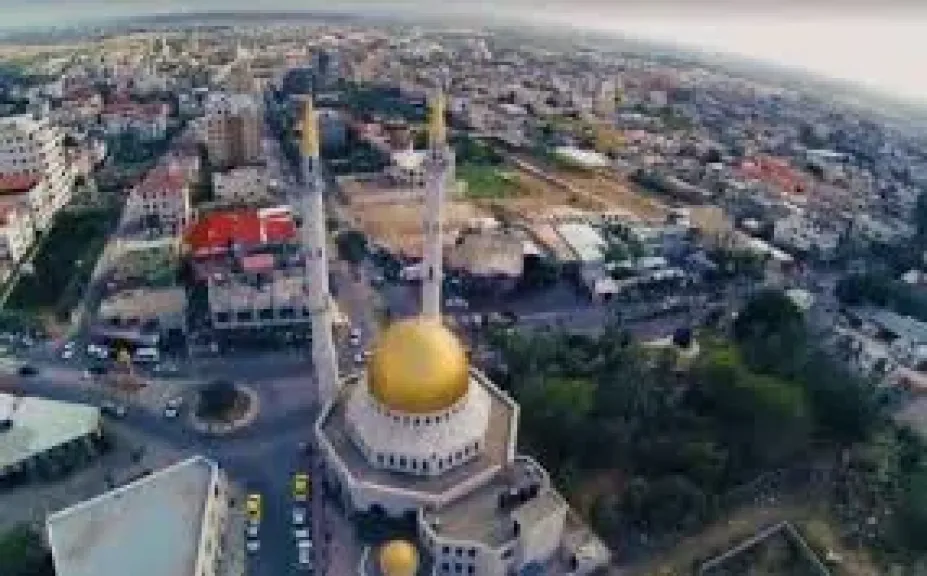 الاحتلال يطالب بخفض صوت الأذان في قلقيلية.. منشورات عسكرية وتهديد باعتقال أئمة المساجد