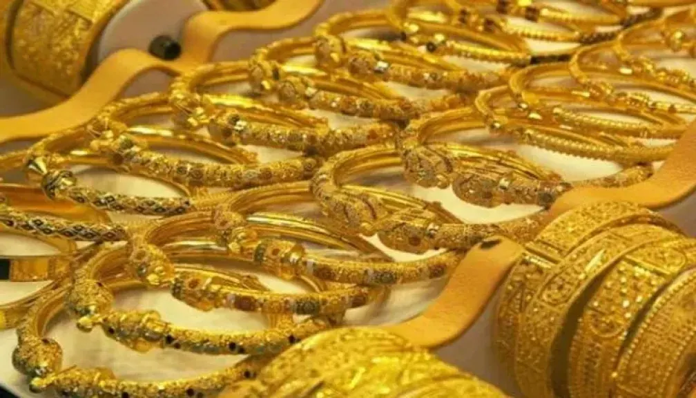 أسعار الذهب في الإمارات اليوم الأربعاء 17 ديسمبر 2025.. استقرار لافت وترقّب حذر في الأسواق (1) أسعار الذهب في الإمارات اليوم الأربعاء 17 ديسمبر 2025.. استقرار لافت وترقّب حذر في الأسواق (1)