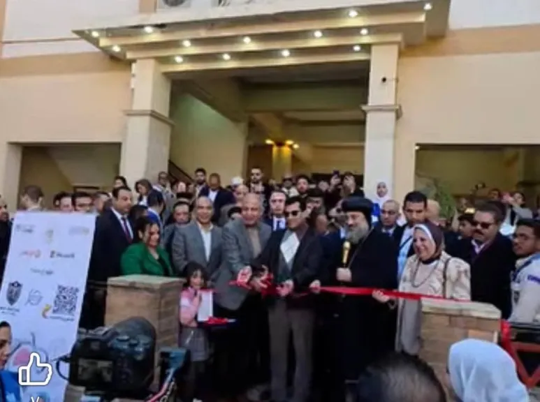 وزير الشباب والرياضة ومحافظ المنيا يفتتحان ملتقى التوظيف الخامس بأبوقرقاص