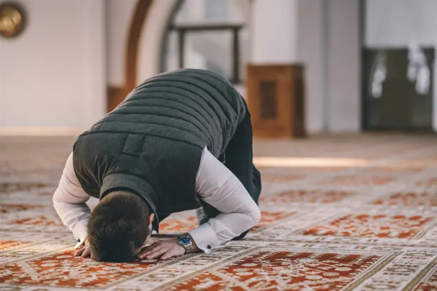 أول أيام رجب: تعرف على موعد أذان المغرب اليوم والأدعية المأثورة للصائمين