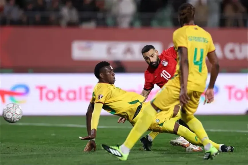 جماهير ليفربول تتغنى بـ«الملك» محمد صلاح بعد هدف زيمبابوي في افتتاح كأس أمم إفريقيا 2025