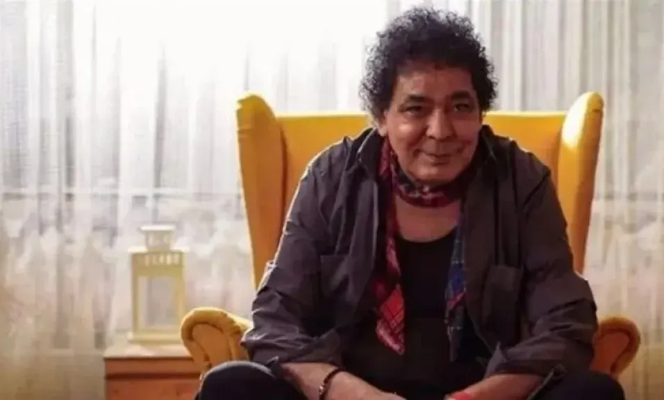 حقيقة الحالة الصحية للكينج محمد منير بعد دخوله المستشفى.. التفاصيل الكاملة