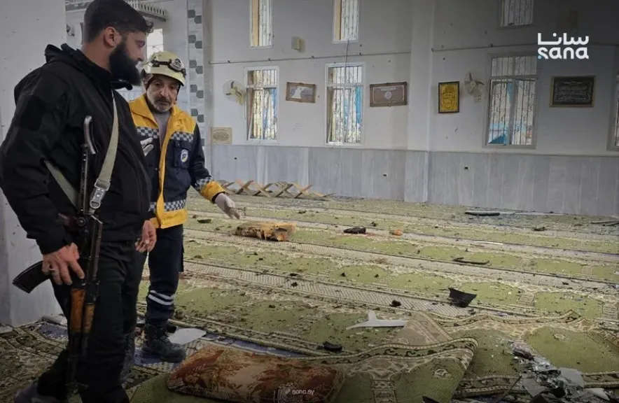 انفجار داخل مسجد بحي وادي الذهب في حمص أثناء صلاة الجمعة.. مقتل 5 وإصابة العشرات في حصيلة أولية