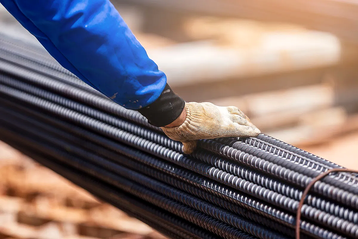 أسعار الحديد والأسمنت اليوم: ارتفاع جديد يرفع تكلفة البناء في مصر