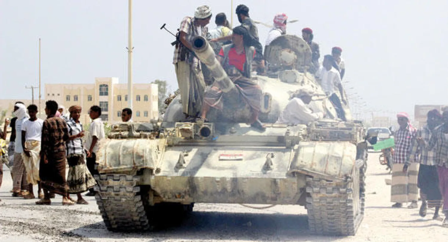 قبائل حضرموت تشكل أربع كتائب جديدة وتأمين دخل للحكومة من بيع البترول