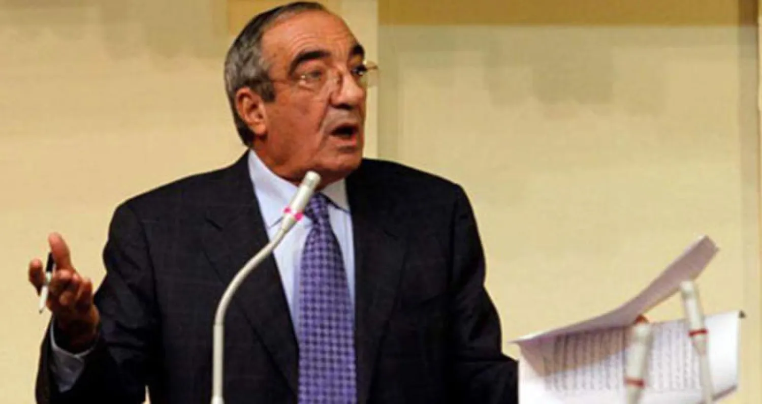 مصر: حكم نهائي ببراءة زكريا عزمي من «الكسب غير المشروع»