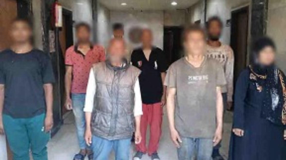الداخلية تضبط تشكيلًا استغل 11 طفلًا في التسول وبيع السلع بإلحاح في الجيزة