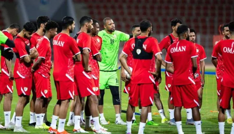 القنوات الناقلة لمباراة عمان وقطر في تصفيات كأس العالم 2026