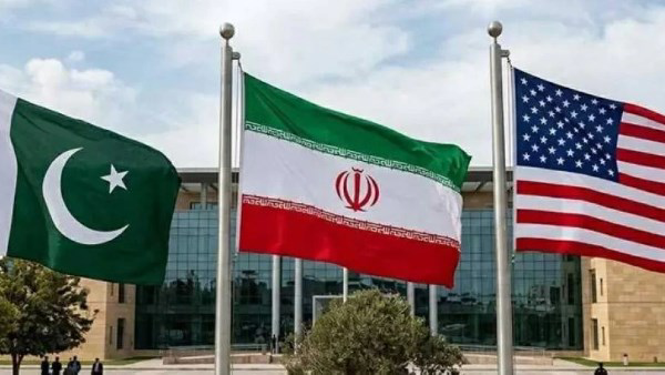 باكستان تتحرك لإنهاء الحرب بين أمريكا وإيران وتدعو للعودة إلى طاولة المفاوضات
