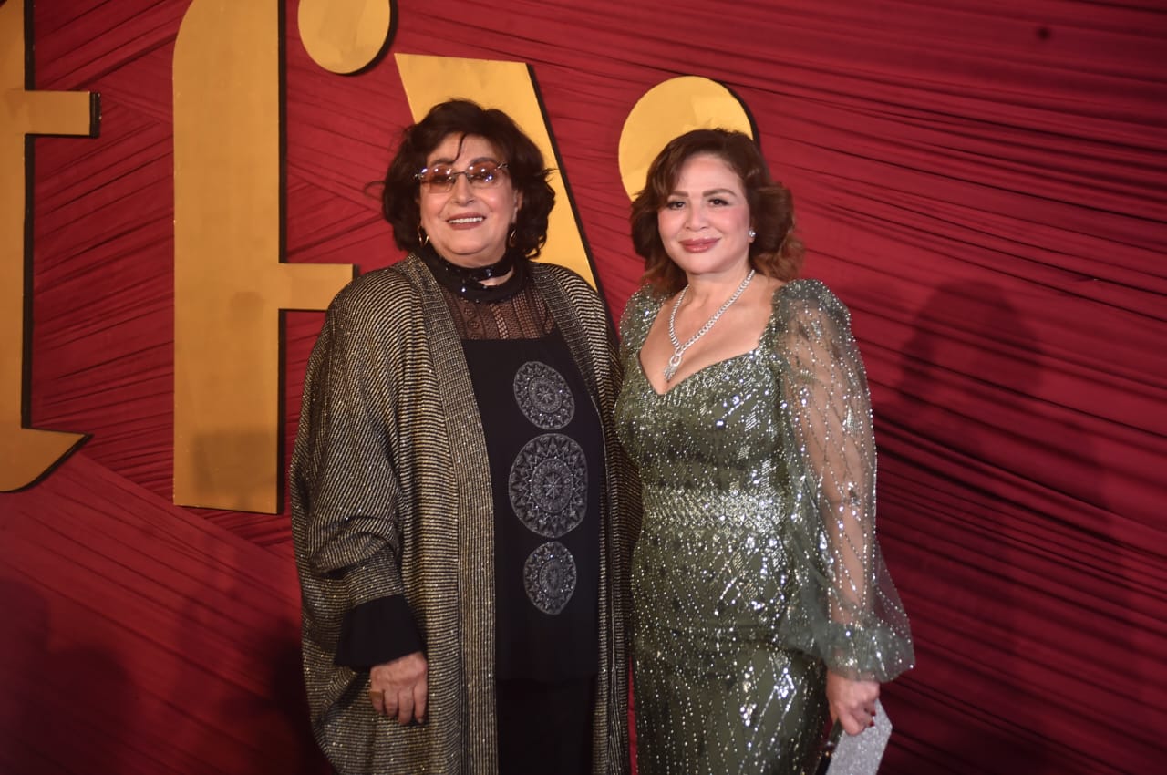 وصول سهير المرشدي وإلهام شاهين لحضور افتتاح مهرجان شرم الشيخ الشبابي| صور -  بوابة الأهرام