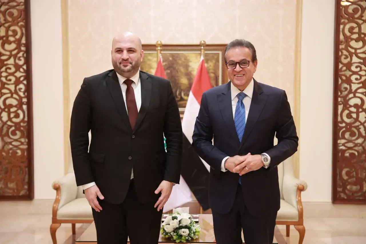 وزير الصحة ونظيره اللبناني يوقعان مذكرة تفاهم لتعزيز التعاون الصحي