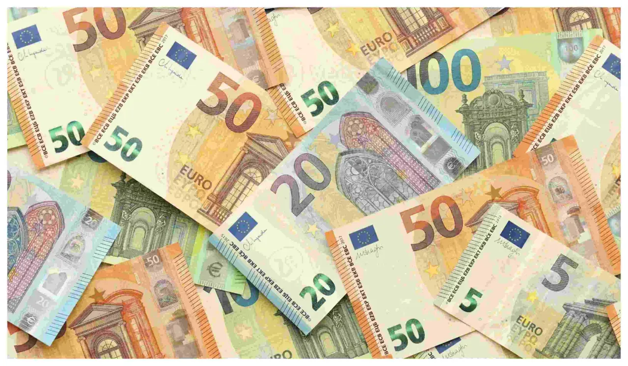 سعر اليورو اليوم السبت 10 أكتوبر 2026.. اليورو بكام في البنوك؟