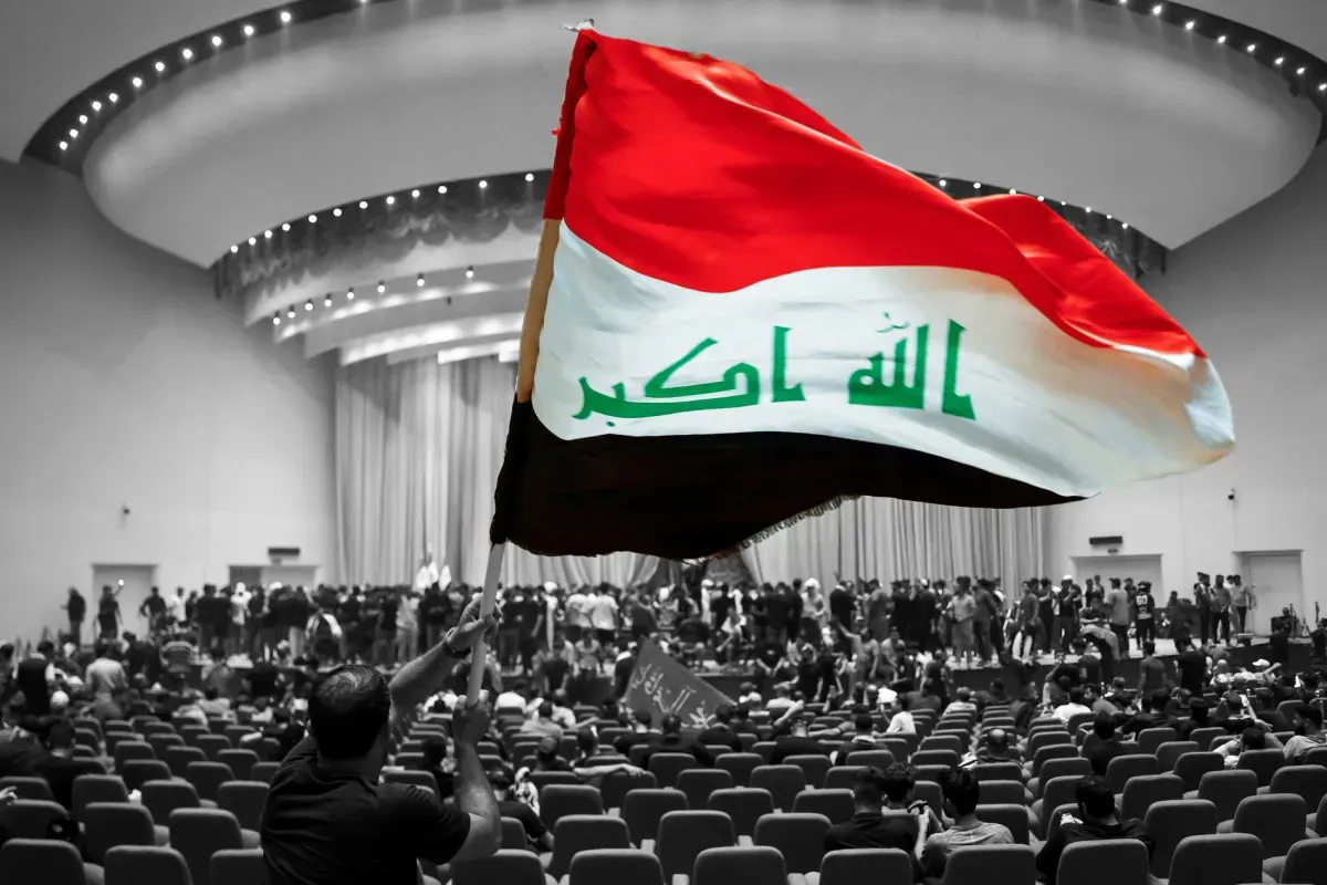 الحكومة العراقية تدعو لوقف التصعيد العسكري عقب استهداف مطار الرياض
