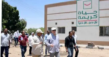 محافظ الأقصر يقود جولة لمتابعة العمل فى مشروعات حياة كريمة ...