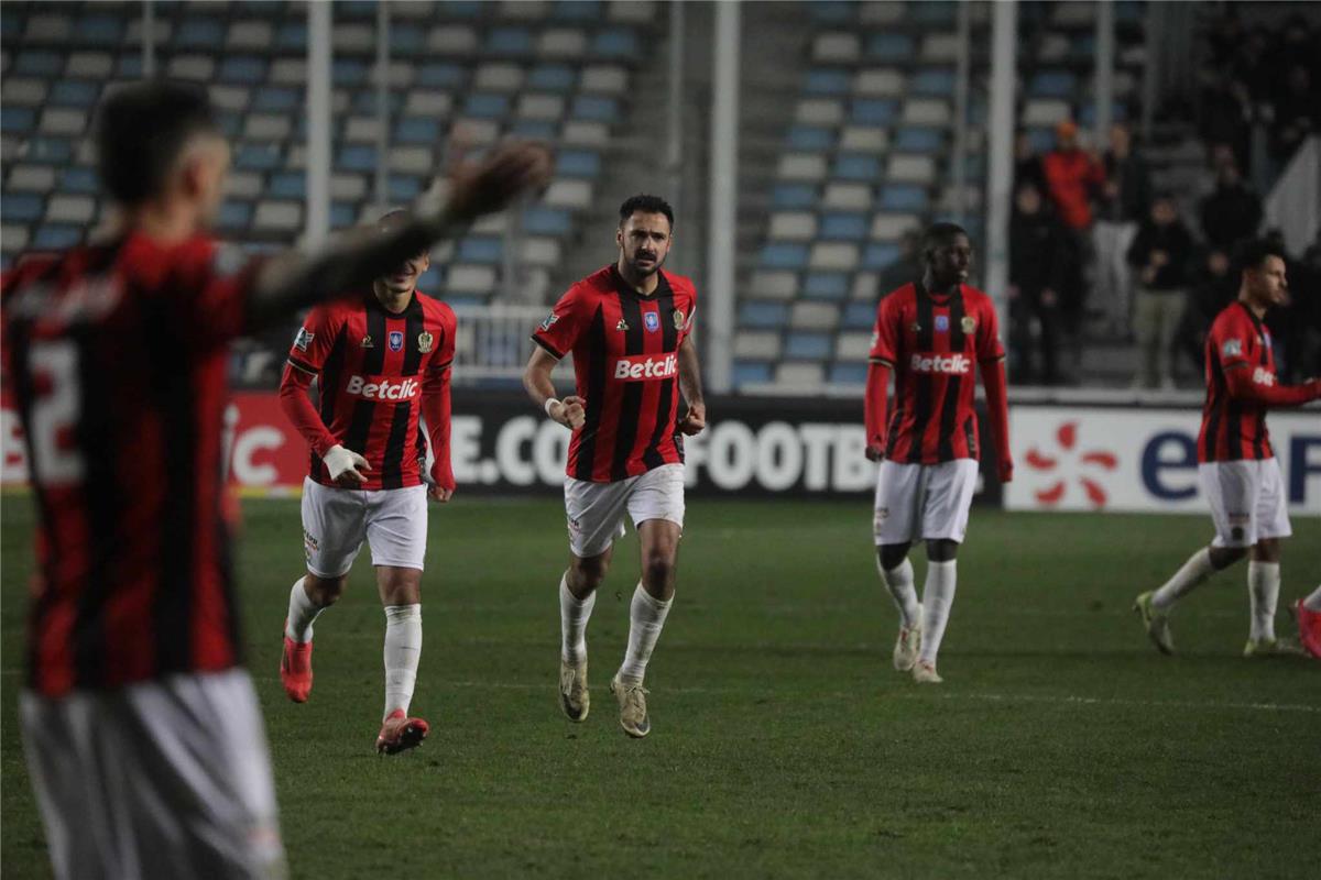 تريزيجيه وبن شرقي يقودان هجوم الريان أمام الوصل