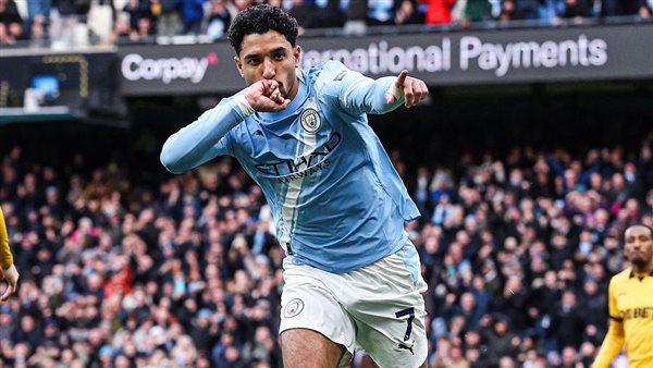 عمر مرموش يتألق مع مانشستر سيتي ضد نيوكاسل.. هاتريك وأهداف حاسمة تُسجّل التاريخ
