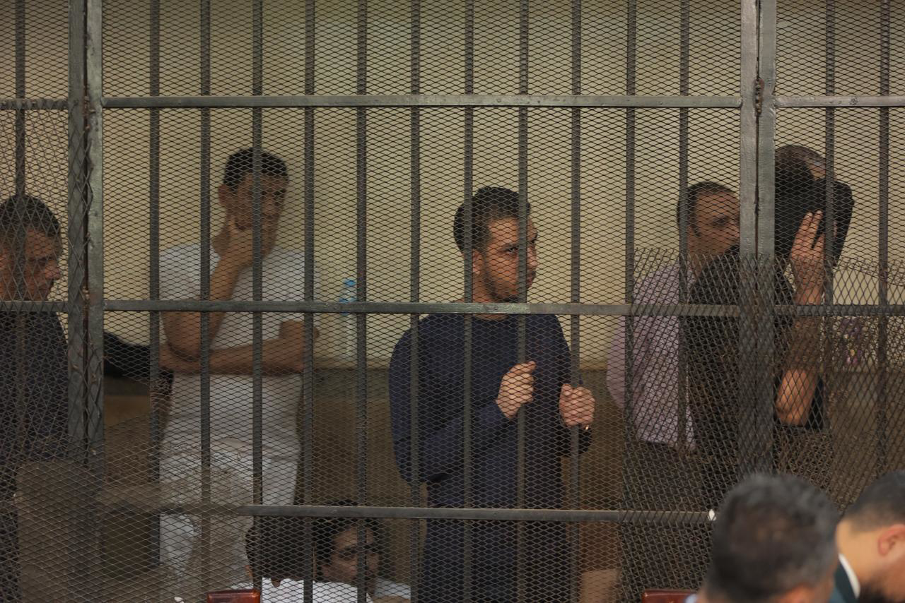 الإعدام لـ4 متهمين والسجن 10 سنوات لآخرين في قضية الاتجار بمخدر الكوكايين بالقاهرة
