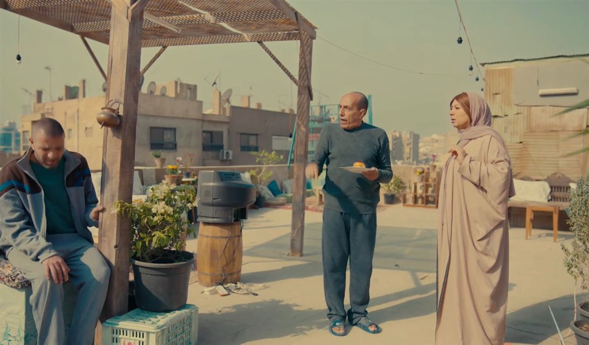 شاهد الحلقة الرابعة من مسلسل فخر الدلتا.. مشاجرة فوق السطح تقلب الموازين