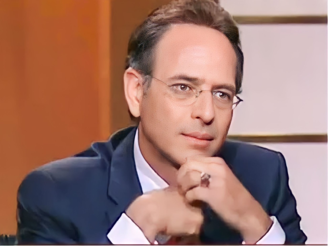 فيديو .. في ذكرى ميلاده .. حديث ممدوح عبد العليم عن تفاصيل تعرفه على زوجته  شافكي المنيري | مجلة سيدتي