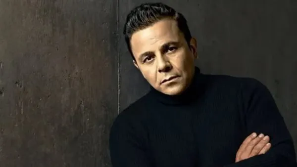 محمد فؤاد يعود بقوة.. طرح أغنيتي "كفاية غربة" و"ارمي التُكلان" وتصدر التريند