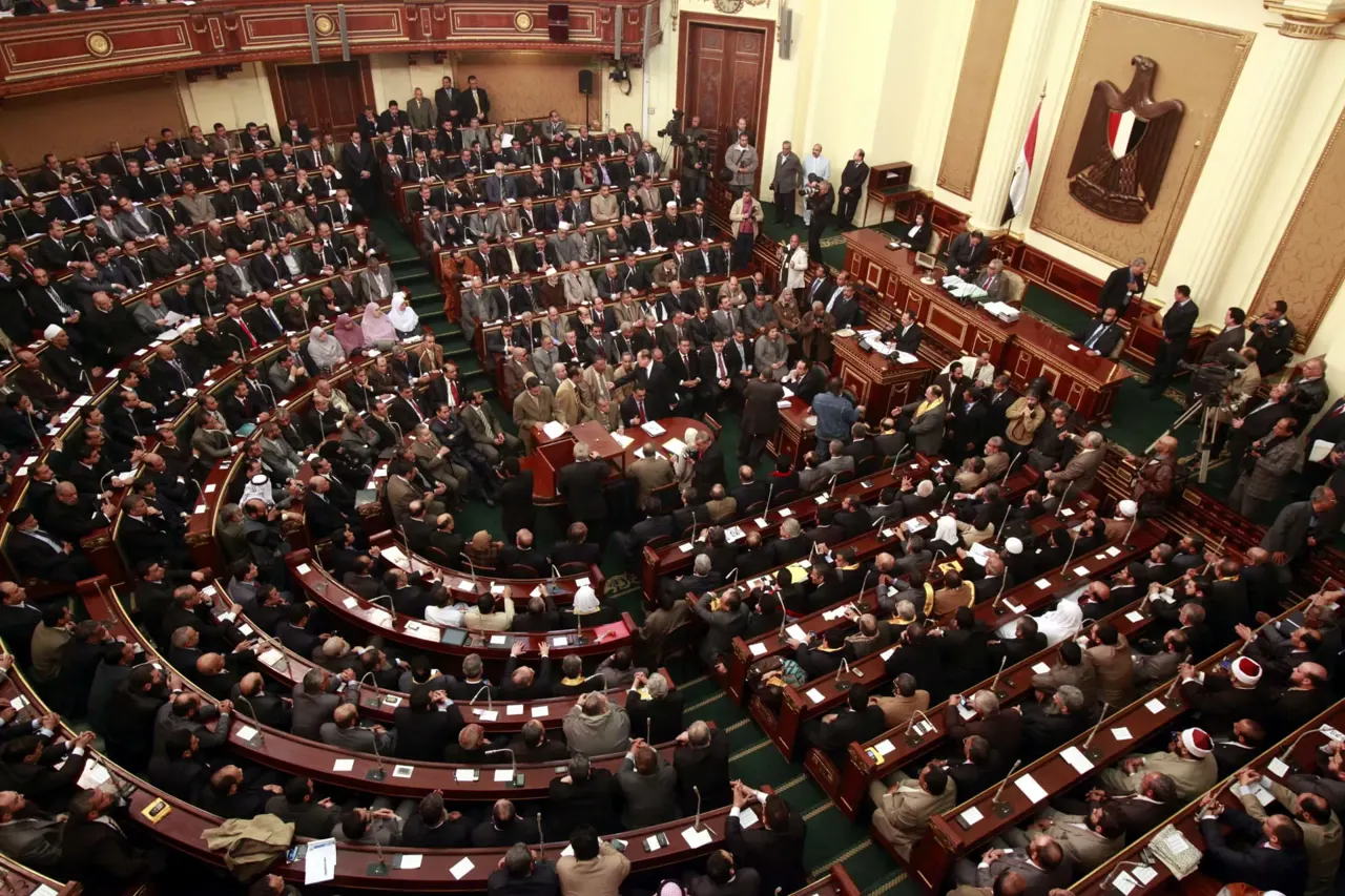 مصر.. انطلاق انتخابات مجلس النواب في نوفمبر.. وتحالفات حزبية تستعد للمنافسة  - CNN Arabic