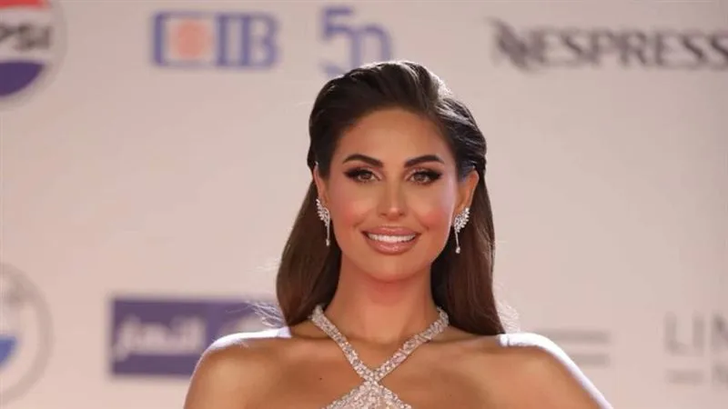 مي سليم تشعل إنستجرام برشاقتها وتتفوق على نفسها بـ"تراكمات" مع مدين