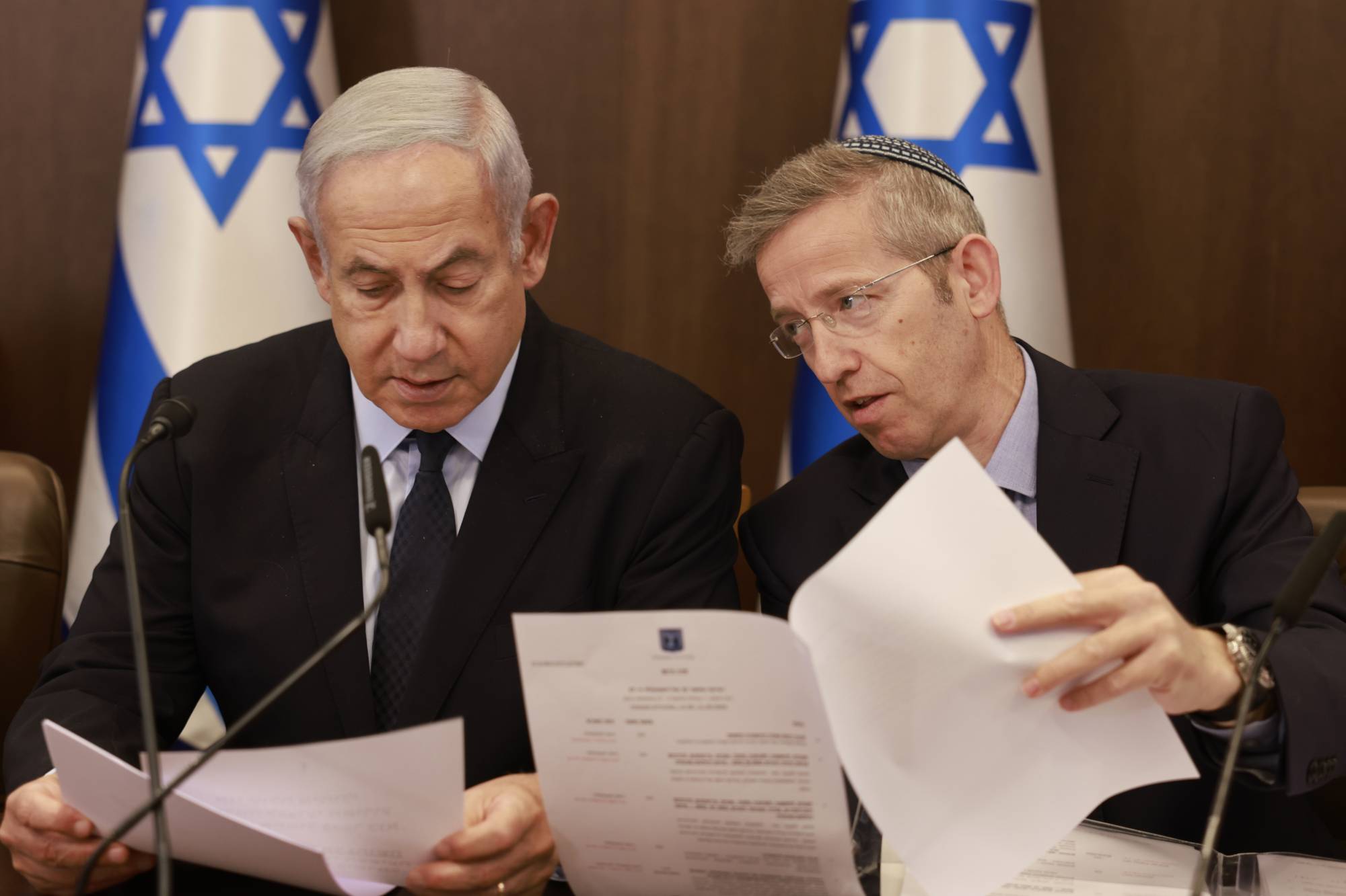 نتنياهو يهدد العاروري بالاغتيال... و«حماس»: سنرد بقوة وحزم