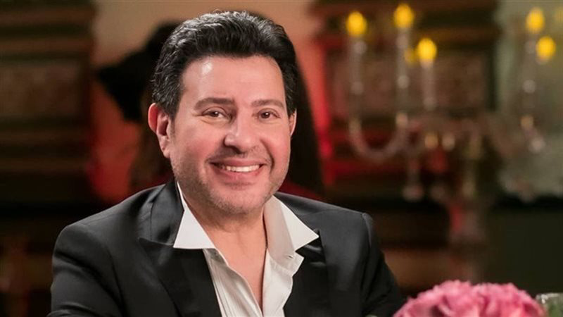 تطورات الحالة الصحية للفنان هاني شاكر بعد جراحة دقيقة