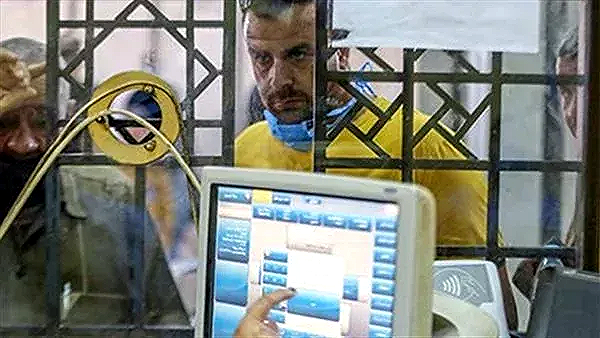 كايرو لايف | واقعة فتاة المترو