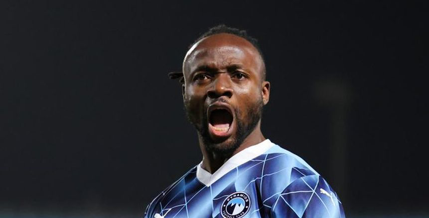 الأهلي يكشف حقيقة مفاوضاته مع فيستون ماييلي ويعلن خطته الهجومية