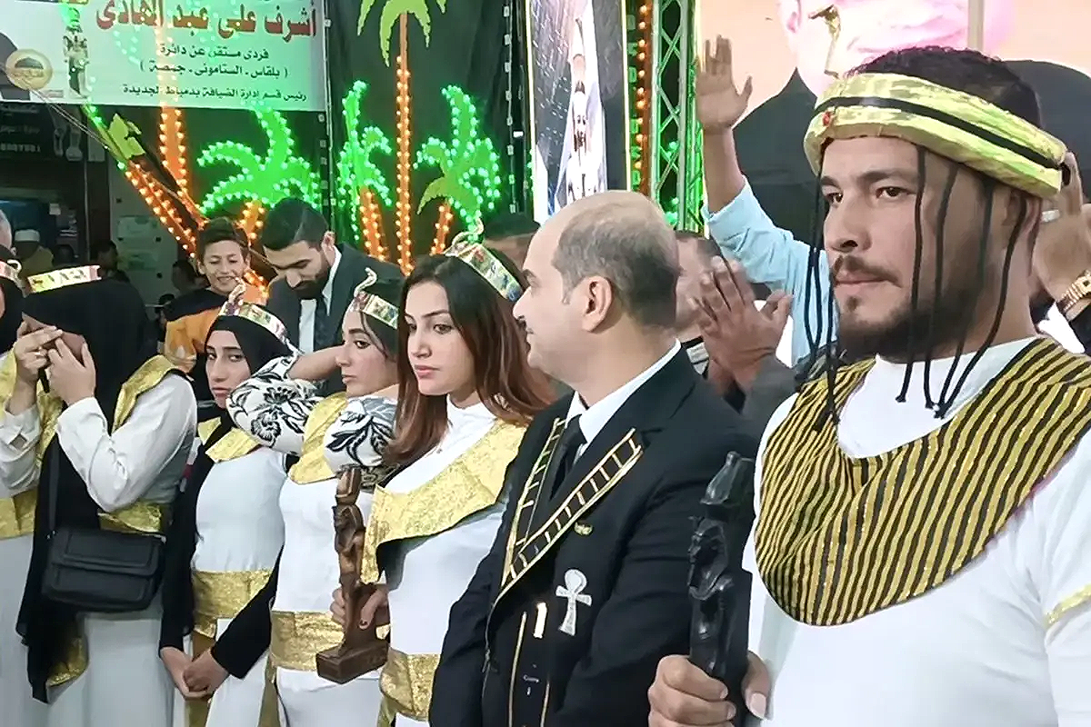 أقف بينكم اليوم بروح أجدادنا».. مرشح الزي الفرعوني يثير الجدل في الدقهلية -  موقع الموقع