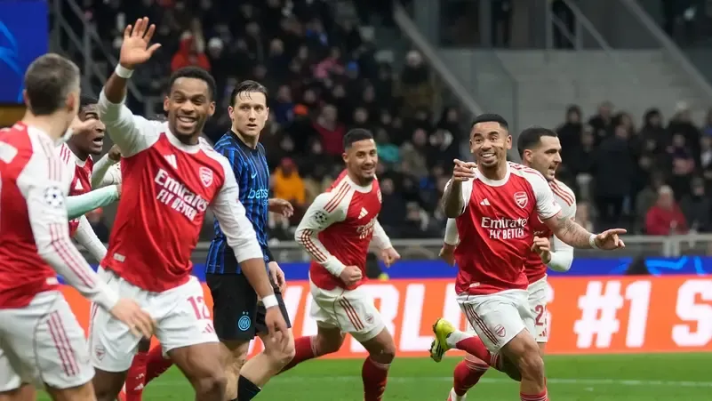 أرسنال يهزم إنتر بثلاثية ويواصل انتصاراته في دوري الأبطال