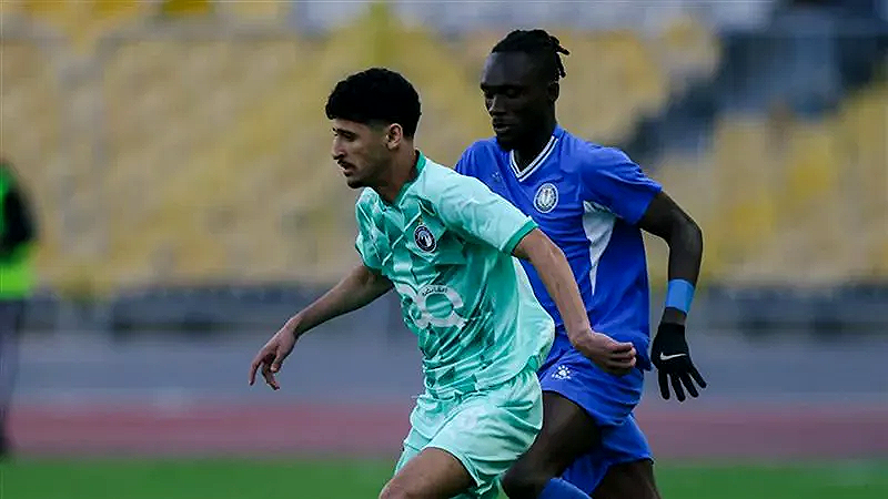 سموحة يهزم بيراميدز بثنائية مثيرة ويشعل صراع صدارة الدوري المصري