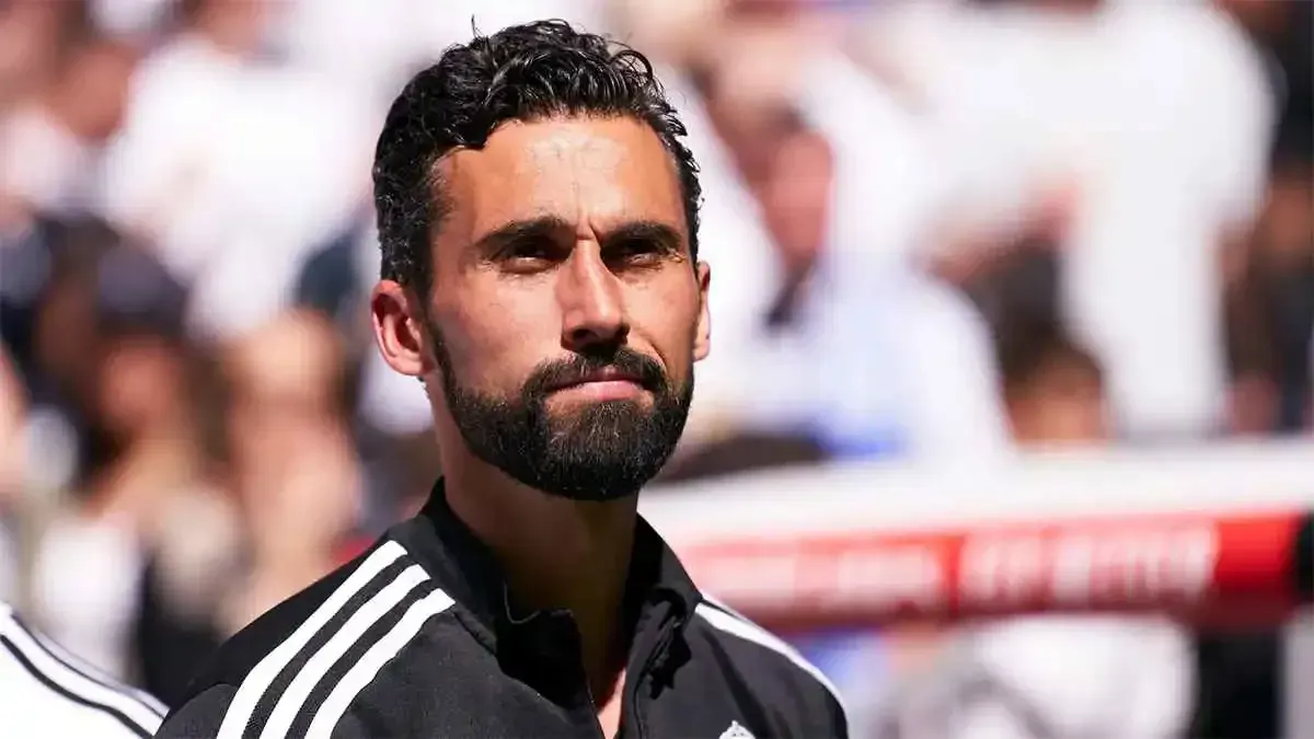ألفارو أربيلوا يُحيي آمال ريال مدريد: استعدادات حاسمة أمام رايو فاليكانو في الدوري الإسباني 
