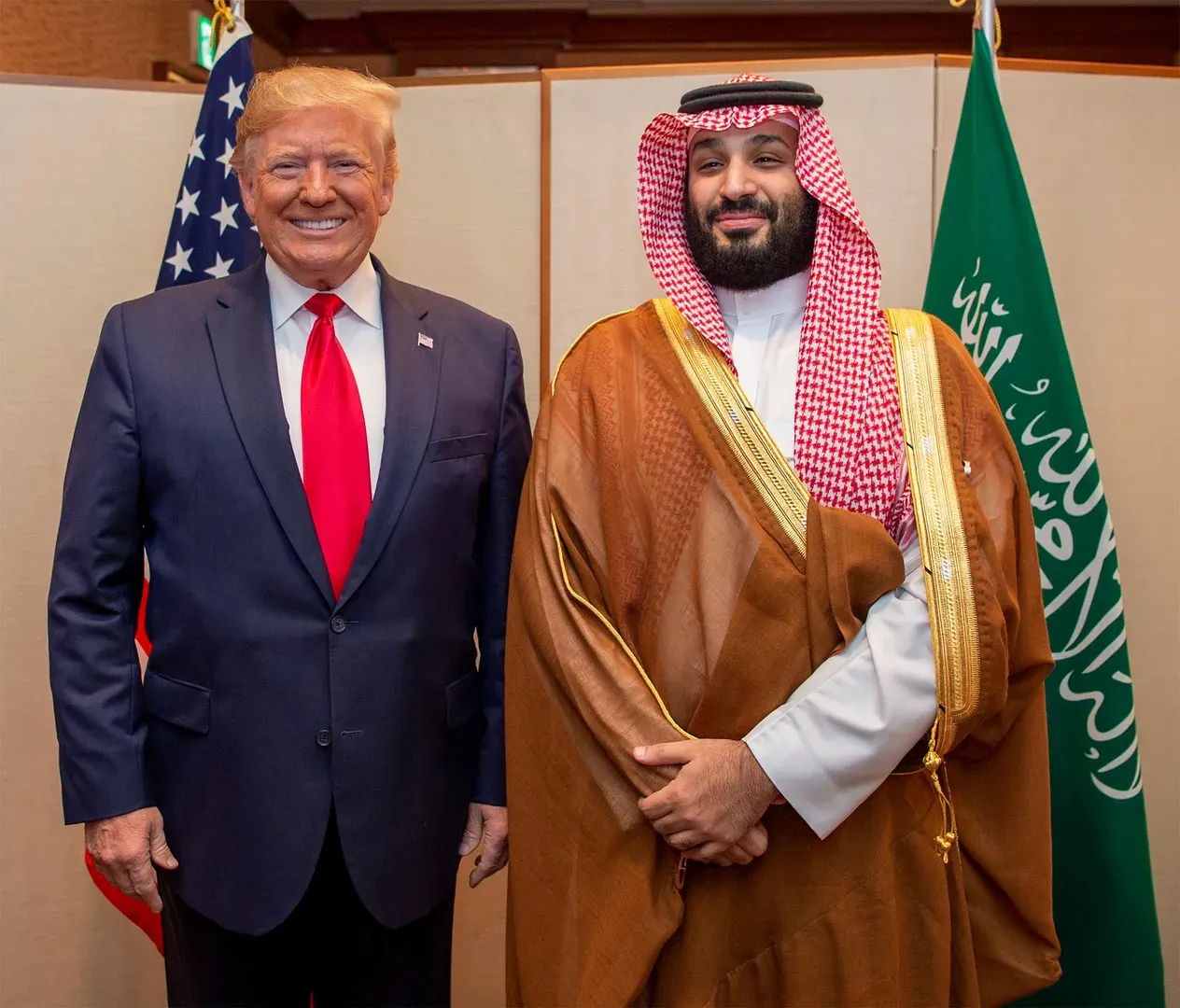 البيت الأبيض: ترامب بحث مع ابن سلمان تعافي الاقتصاد بعد أزمة كورونا - RT  Arabic
