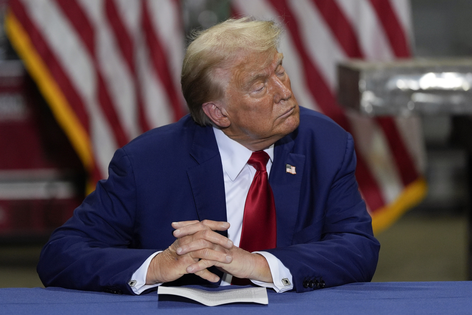 شاهد.. ترامب ينشر صورة مفبركة لنجمة عالمية تدعو فيها للتصويت له في الانتخابات! - RT Arabic