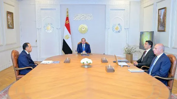 السيسي يتابع تنفيذ الاستراتيجية الصناعية ويوجه بزيادة الصادرات إلى 100 مليار دولار