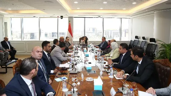 وزيرة الإسكان تبحث إنشاء صندوق للاستثمار العقاري لتعظيم العائد من أصول المدن الجديدة