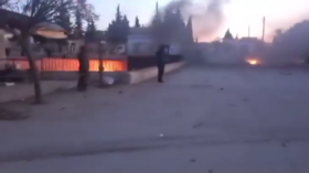 "سانا": انفجار سيارتين مفخختين بقرية المخرم الفوقاني بريف حمص الشرقي (فيديو)