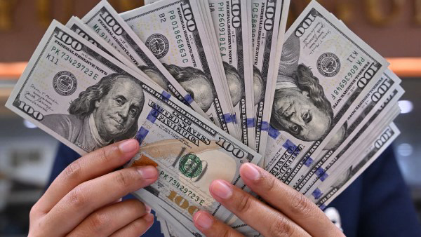استقرار سعر الدولار أمام الجنيه اليوم السبت 9 مايو 2026 بالبنوك المصرية